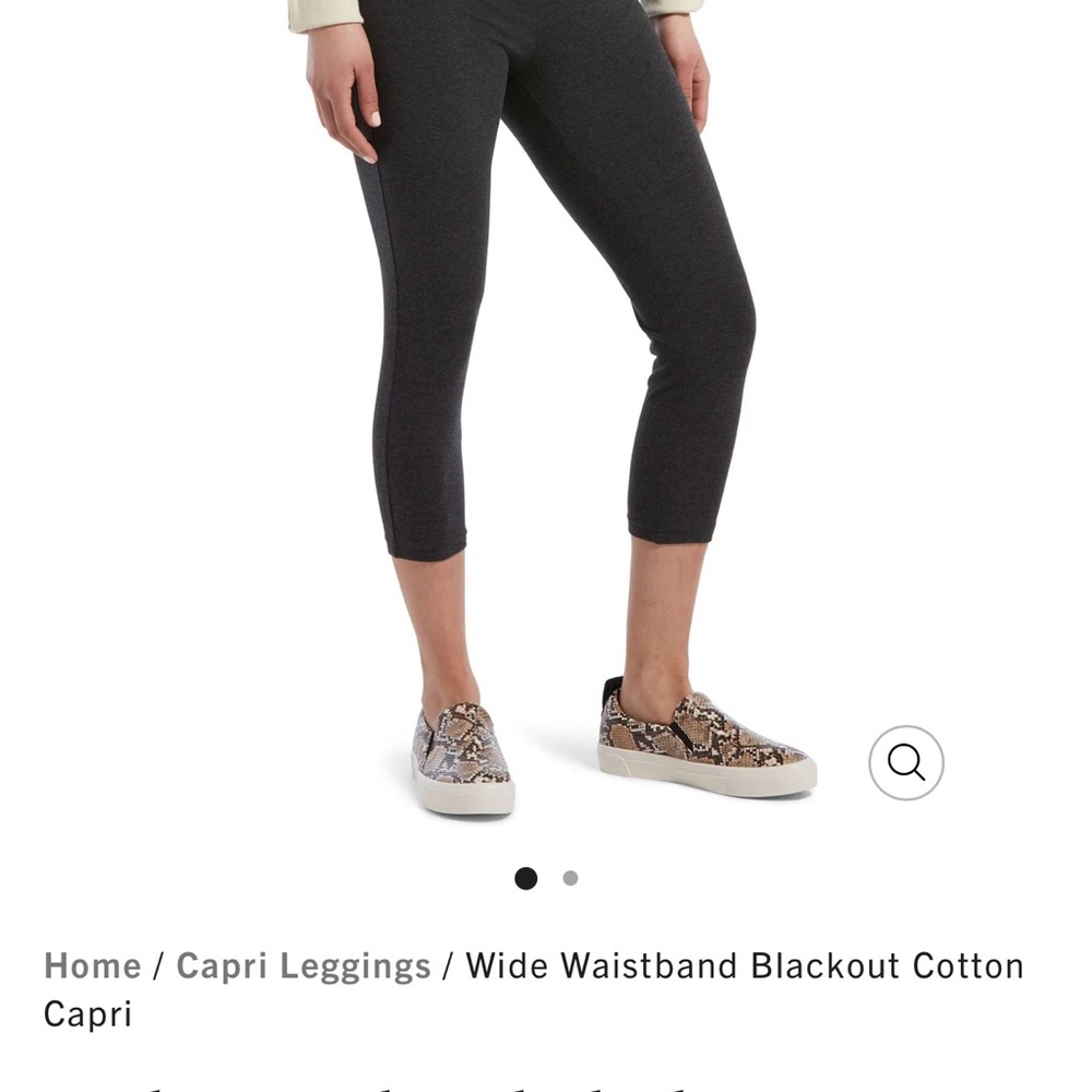 Hue Black Capri Leggings NWT